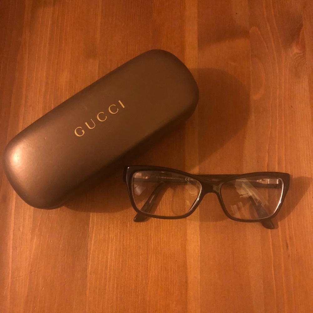 Eye glasses frames
